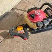 TAGLIA SIEPE A MOTORE