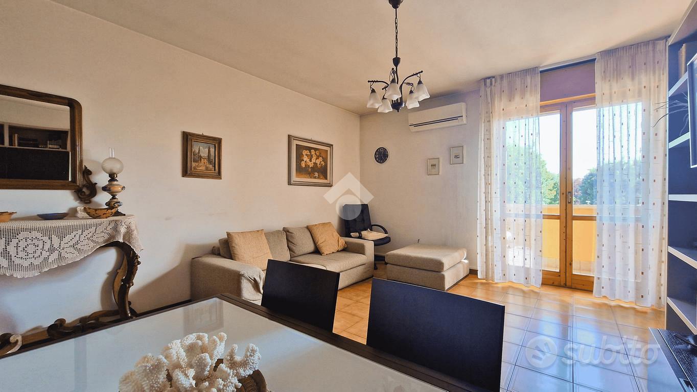 Apartment in Gallarate, Villaggio Sant'Andrea - Altro