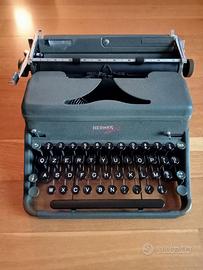 Macchina da scrivere Hermes 2000 del 1950