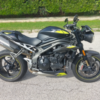 Triumph Speed triple RS 1050