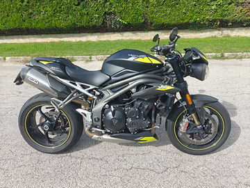Triumph Speed triple RS 1050