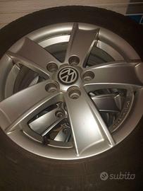 4 cerchi compresi di gomme