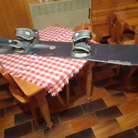 Tavola da snowboard 157 cm usata con attacchi wide