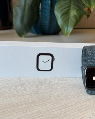 Apple Watch Series 4 44mm Stainless Steel Cellular