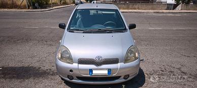 Toyota Yaris 1.3 benzina Sol (86 CV) - 2001 - Revi