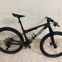 Mtb Trek Supercaliber 9.7 M/L  1600 km