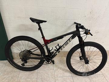 Mtb Trek Supercaliber 9.7 M/L  1600 km