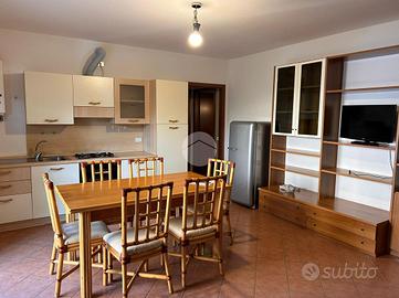 2 LOCALI A DESENZANO DEL GARDA