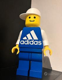 Brick Man Adidas, Omino Stile Lego, 20 cm
