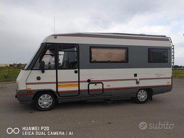 arca Europa 92 2500 turbo con o senza attrezzature