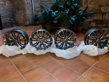 Cerchi Fiat punto r15