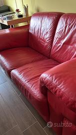 Divano pelle rossa