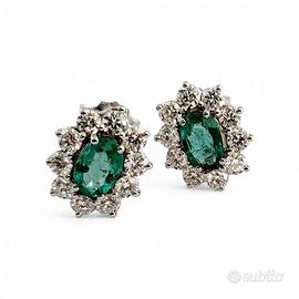 Orecchini con smeraldo ct 0,85 e diamanti ct 1,00