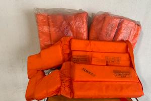 3 Giubbotti di salvataggio per barca/gommone