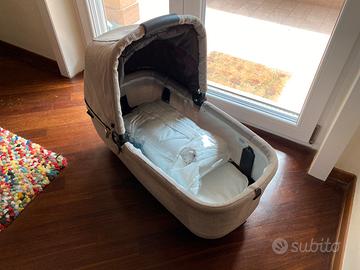 Navetta Peg Perego book