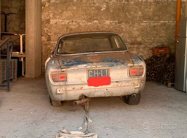 Alfa Romeo Giulia Sprint GT