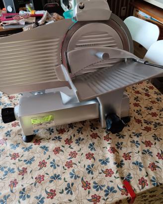 affettatrice professionale NOAW TAS