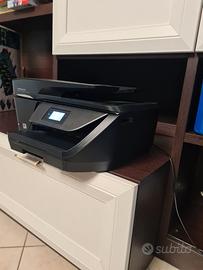 Stampante HP Officejet 6950 P24FHD