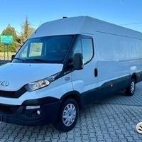 Iveco Daily 35S15 2.3 H2 PASSO-LUNGO 2015