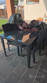 Set tavolo e sedie