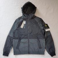 Giubbotto stone island