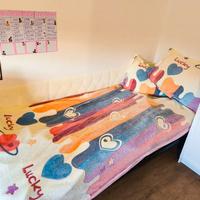 Letto singolo+materasso+coperta+cuscino+lenzuole