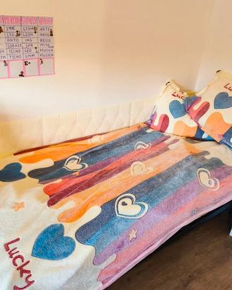 Letto singolo+materasso+coperta+cuscino+lenzuole