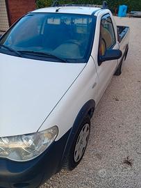 fiat strada Pick up 