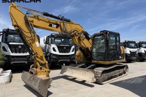Escavatore Caterpillar 311D con martello benne pin
