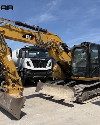 Escavatore Caterpillar 311D con martello benne pin