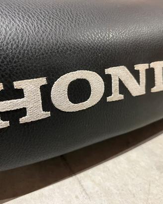 Stupenda sella Honda NX 650 Dominator