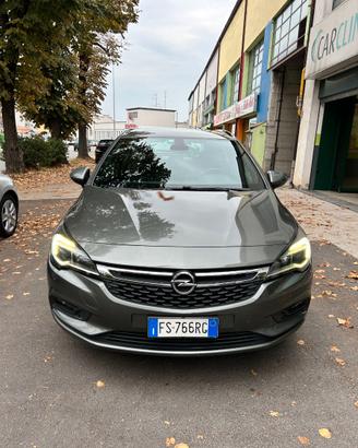 Astra V 2018 Sport Tourer 1.4 t Dynamic ecoM 110cv