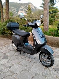 Vespa LX 125