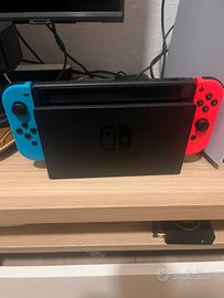 Nintendo Switch + Pro Controller + 3 giochi