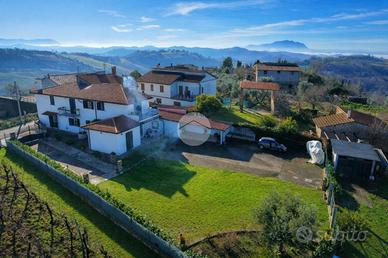 VILLA SINGOLA A CALVI DELL'UMBRIA