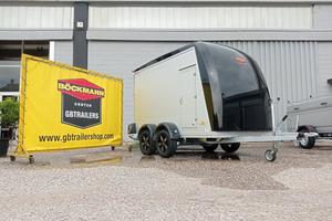 Carrello rimorchio auto furgonato