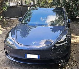 Tesla Model 3 Long Range Dual Motor AWD