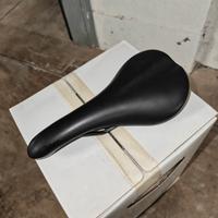 Sella Fabric Scoop Radius Sport, 