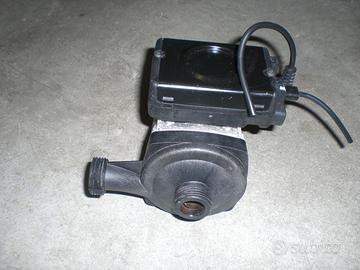 circolatore Grundfos UPM2 15/70 CES 87