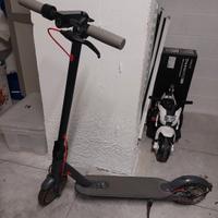 Monopattino Aovopro M365 PRO