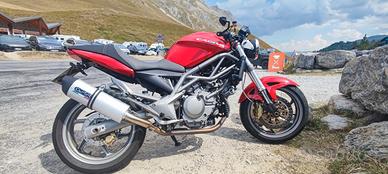 moto Cagiva Raptor 