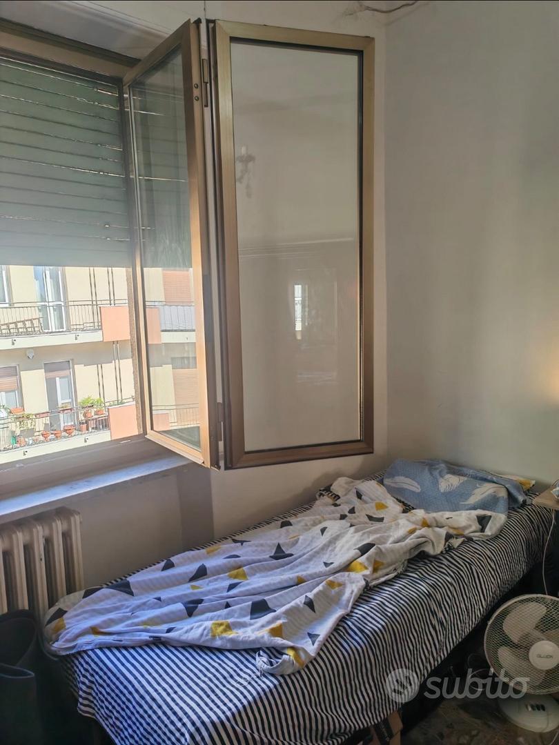 Stanza singola a Torino, foto 2 di 2