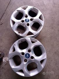 Solo 2 cerchi per Ford Fiesta R15