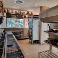 PIZZERIA COMPLETA: tutto a 9.000 PREZZO IMBATTIB