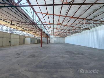 CAPANNONE A SAN FIOR