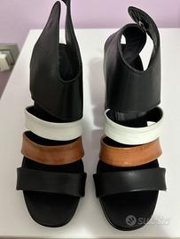 Sandali donna in pelle numero 37
