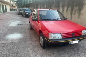 Peugeot 205 - 1991