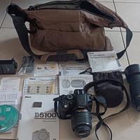 Reflex Nikon D5100+reflex rullino+2 polaroid 