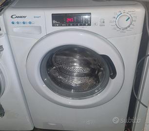 Lavatrice Candy Smart touchscreen 7Kg 1300giri 