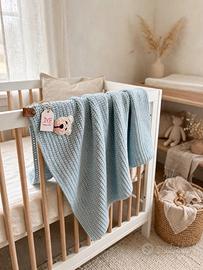 Copertina neonato uncinetto in cotone azzurro